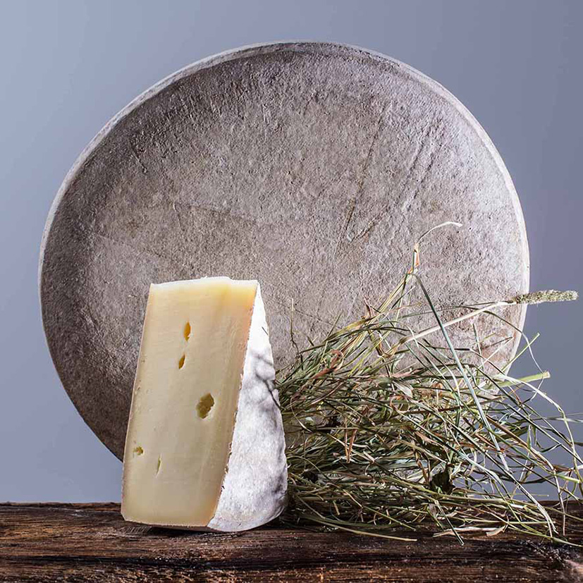 FORMAGGIO MALGA SEXTNER ALMKÄSE FORMA INTERA